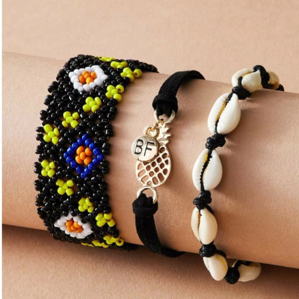 3 for $35 / bracelet with pineapple and shell - Picture 2 of 4